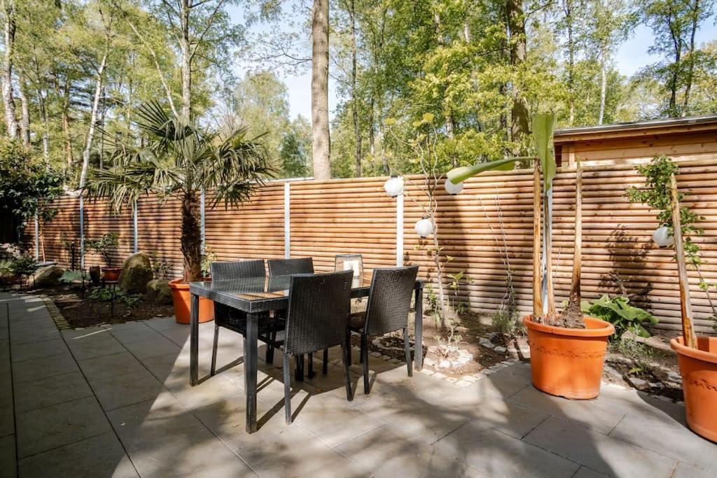 Tolles Apartment In Idyllischer Ruhiger Lage Брауншвейг Экстерьер фото